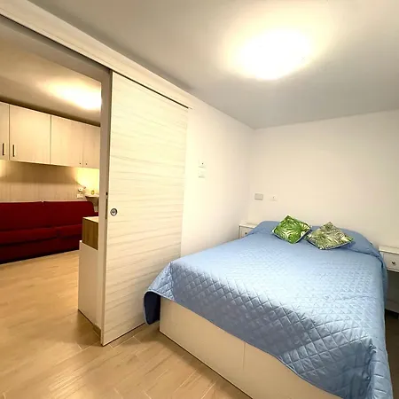 דירה Hostdomus - Lizzie's House *