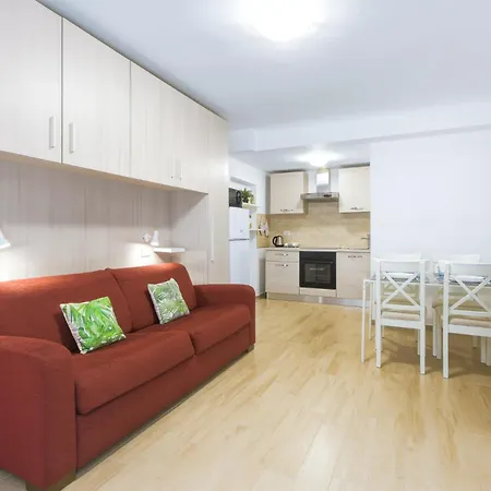 Hostdomus - Lizzie's House Alassio